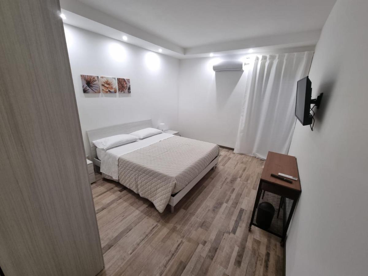 Apartamento Civico 1 Valguarnera Caropepe Exterior foto