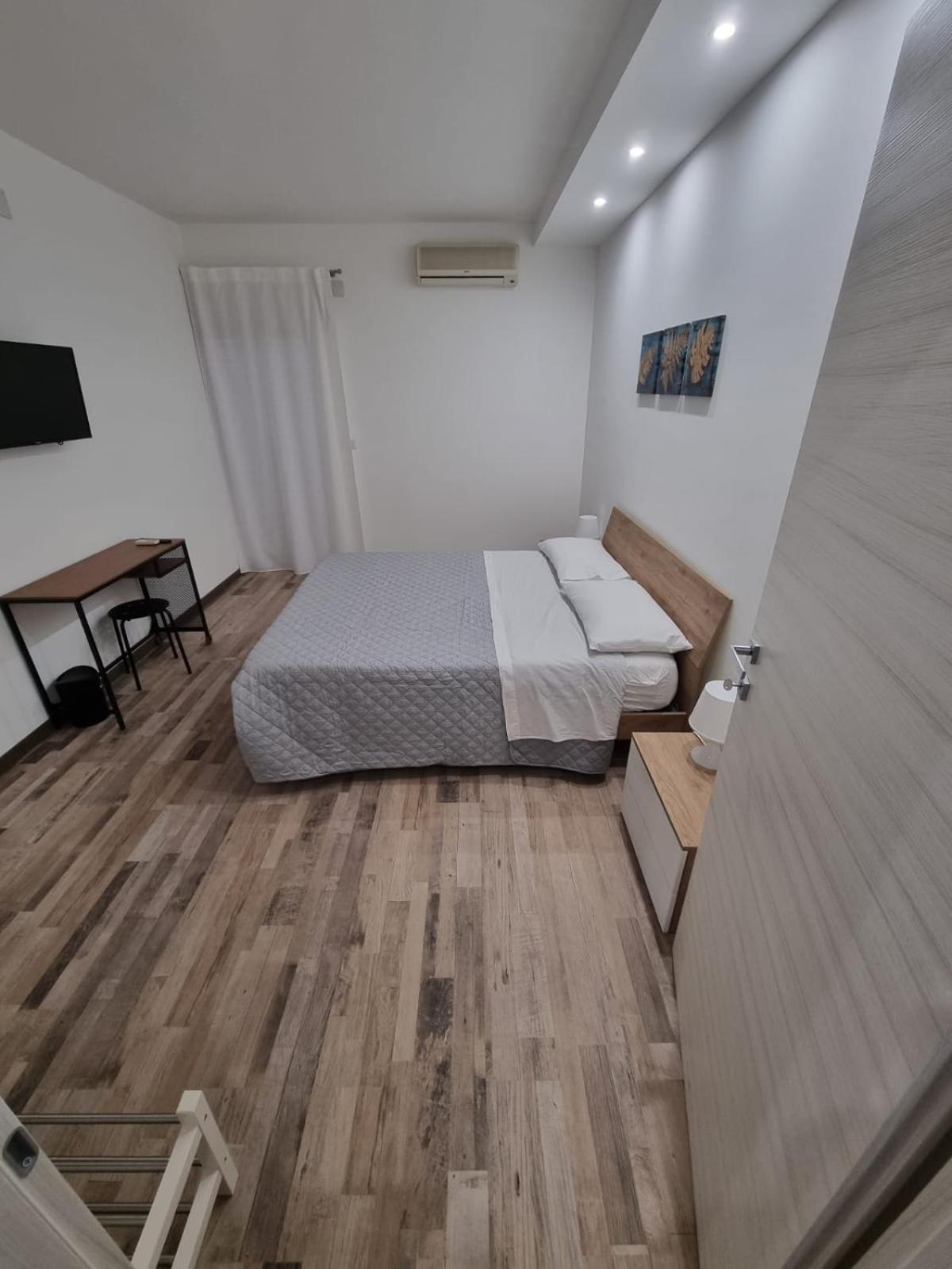 Apartamento Civico 1 Valguarnera Caropepe Exterior foto